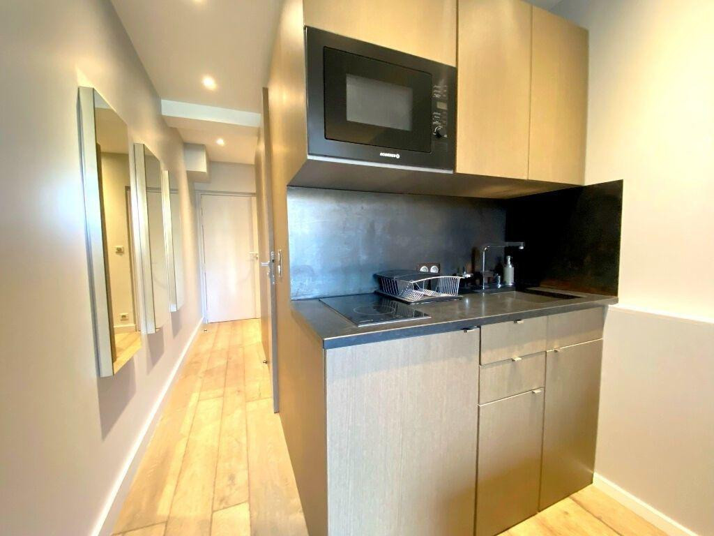 
                                                Location
                                                 Location beau studio meublé Paris 4ème