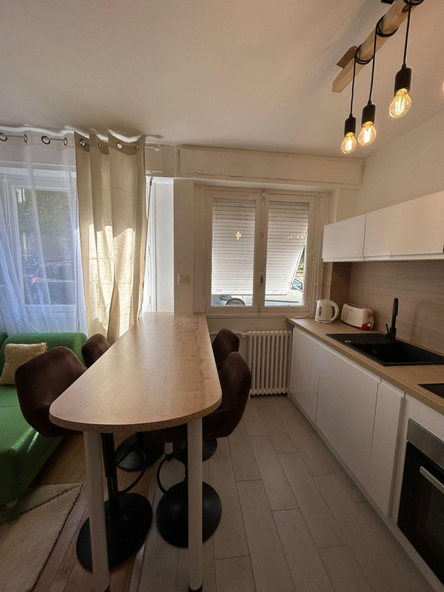 
                                                Location
                                                 Location bel appartement meublé