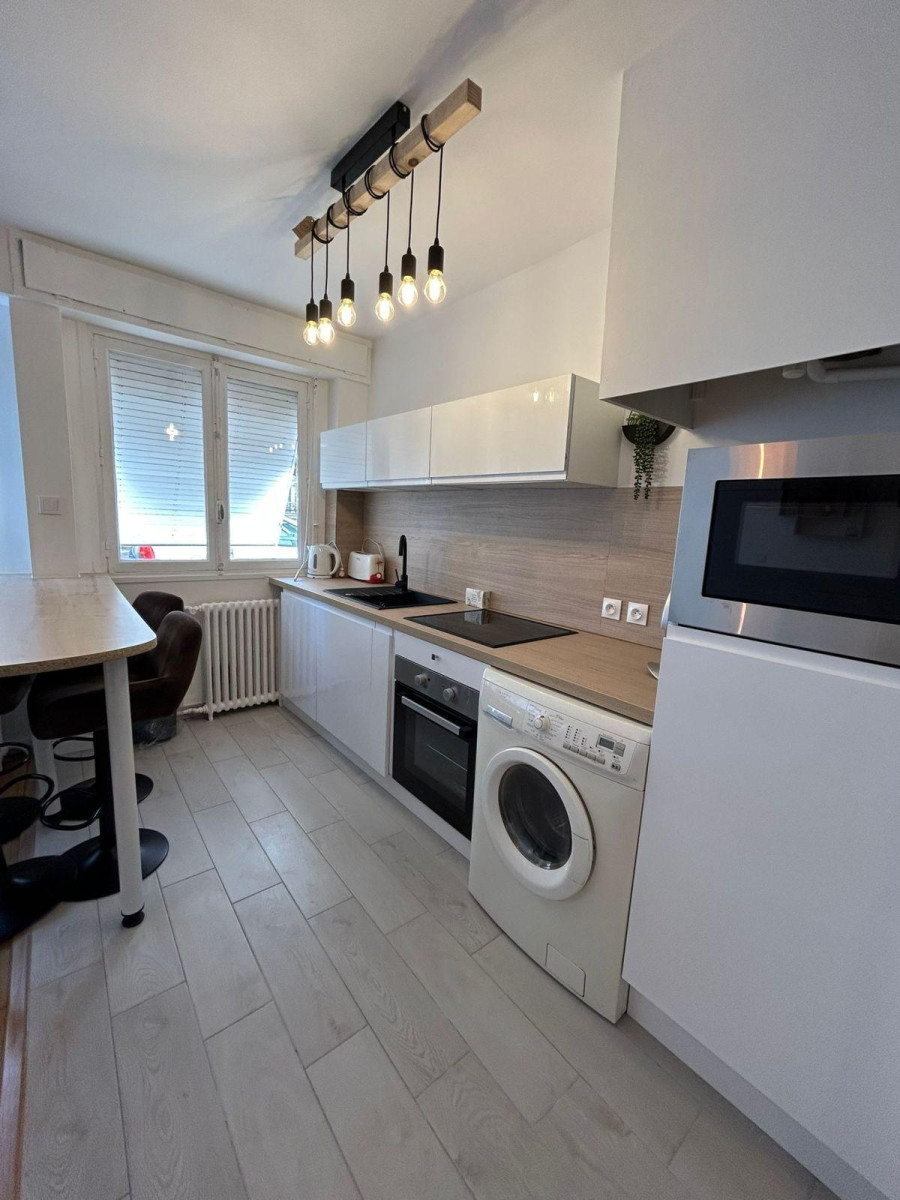 
                                                Location
                                                 Location bel appartement meublé