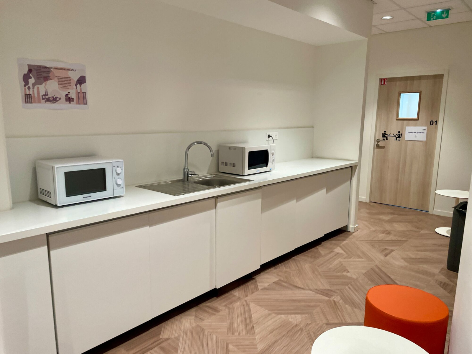 
                                                Location
                                                 Location Bureaux Aix-en-Provence 13090