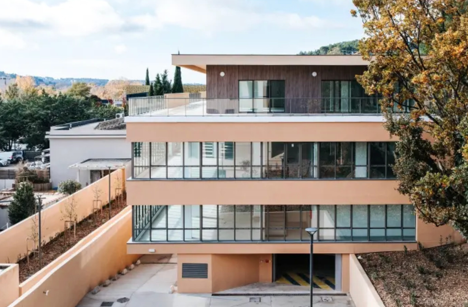 
                                                Location
                                                 Location Bureaux Aix-en-Provence 13090