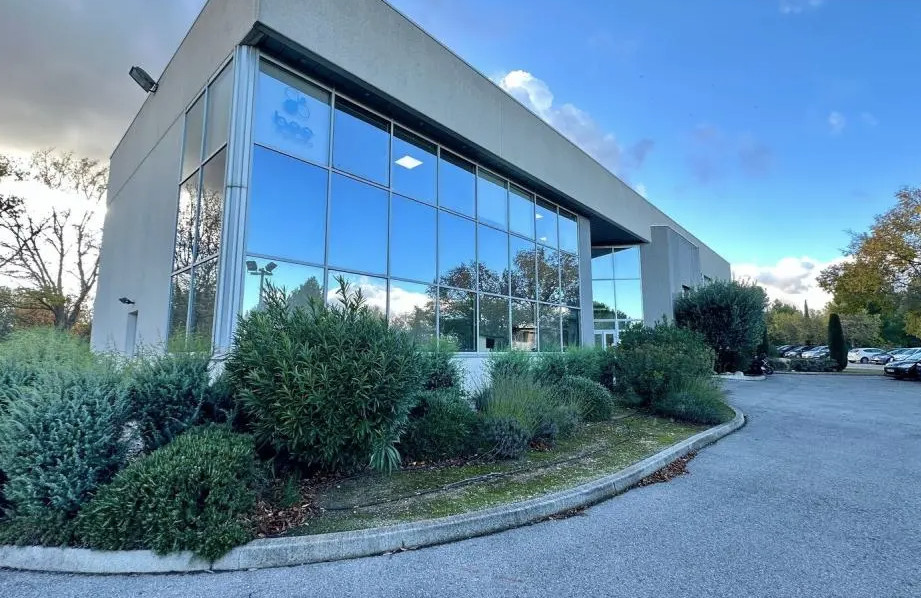 
                                                Location
                                                 Location Bureaux Aix-en-Provence 13100