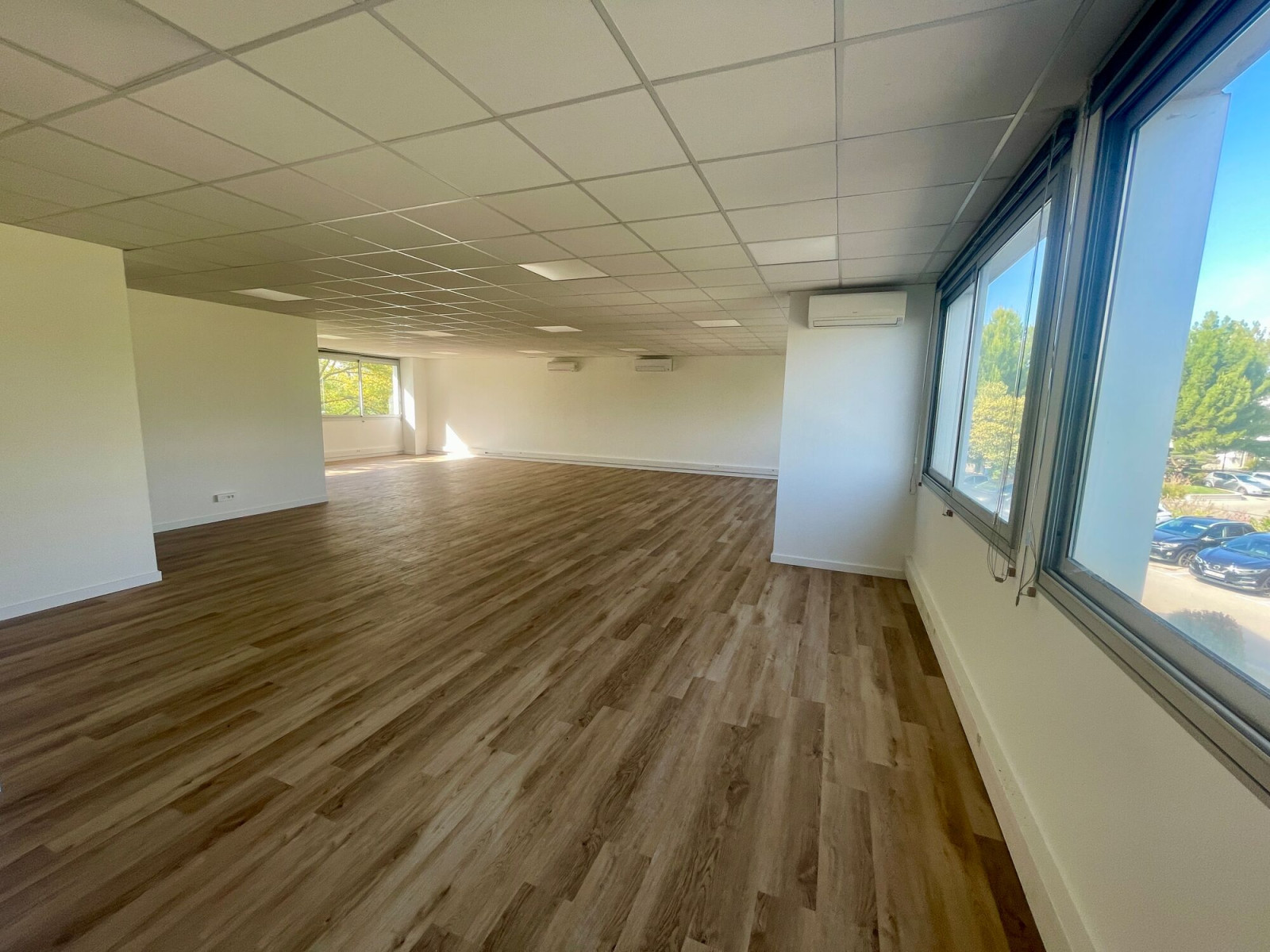 
                                                Location
                                                 Location Bureaux Aix-en-Provence 13100
