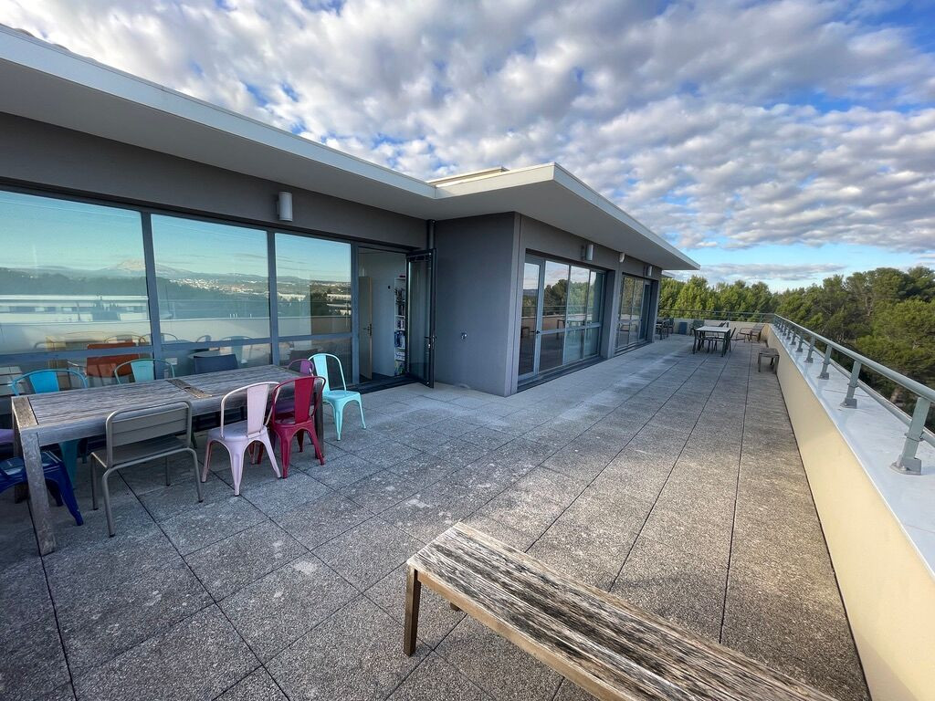 
                                                Location
                                                 Location Bureaux Aix-en-Provence 13100