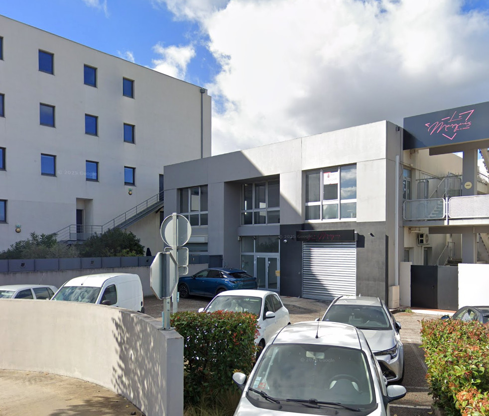 
                                                Location
                                                 Location Bureaux Aix-en-Provence 13290