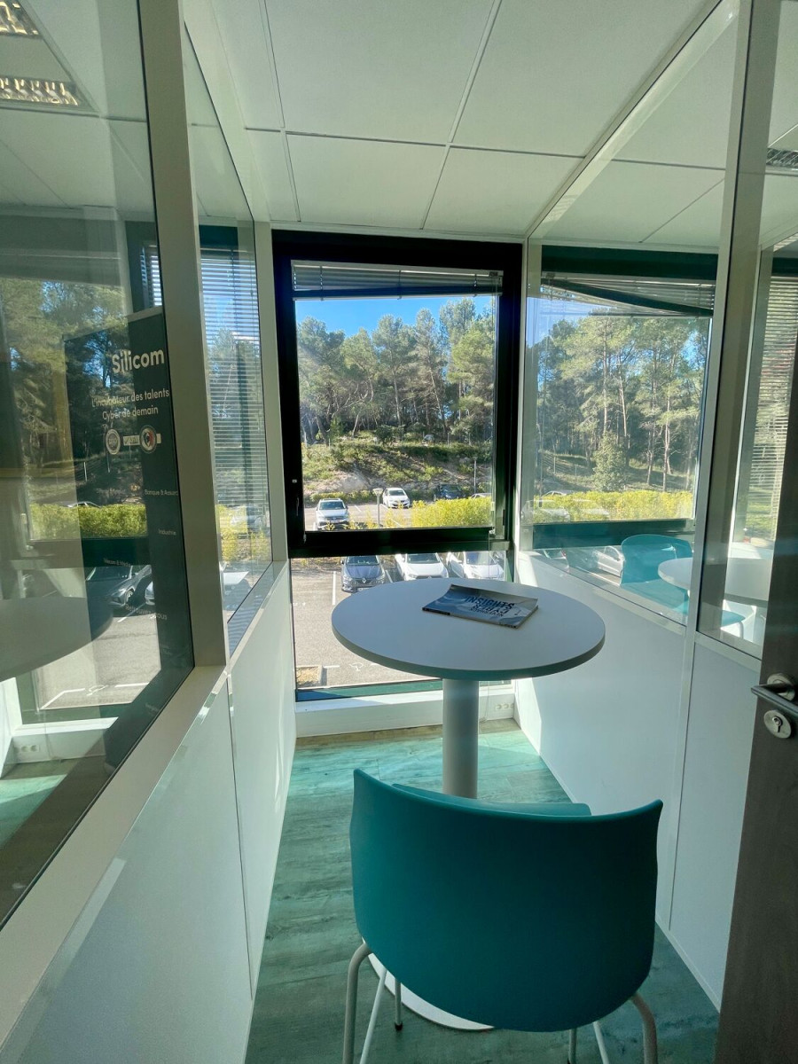 
                                                Location
                                                 Location Bureaux Aix-en-Provence 13290