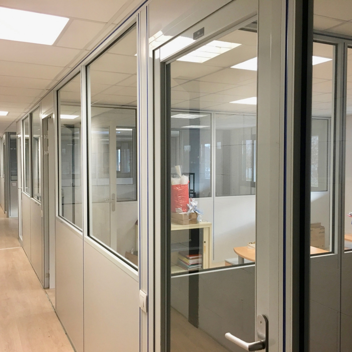 
                                                Location
                                                 Location bureaux Amiens - 140 m² - Amiens Est