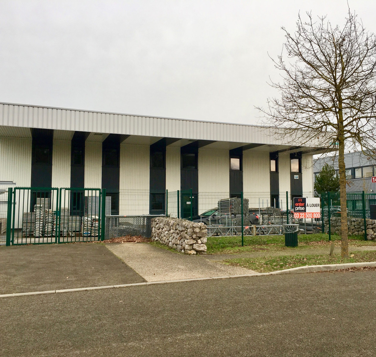 
                                                Location
                                                 Location bureaux Amiens – 140 m² – Amiens Est