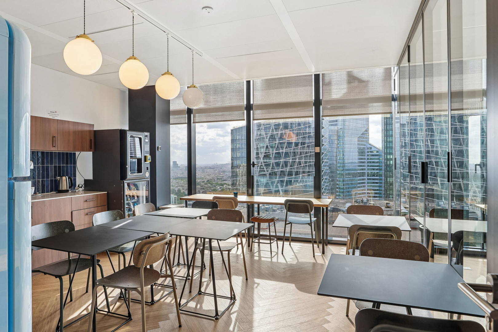 
                                                Location
                                                 Location Bureaux Courbevoie 92400