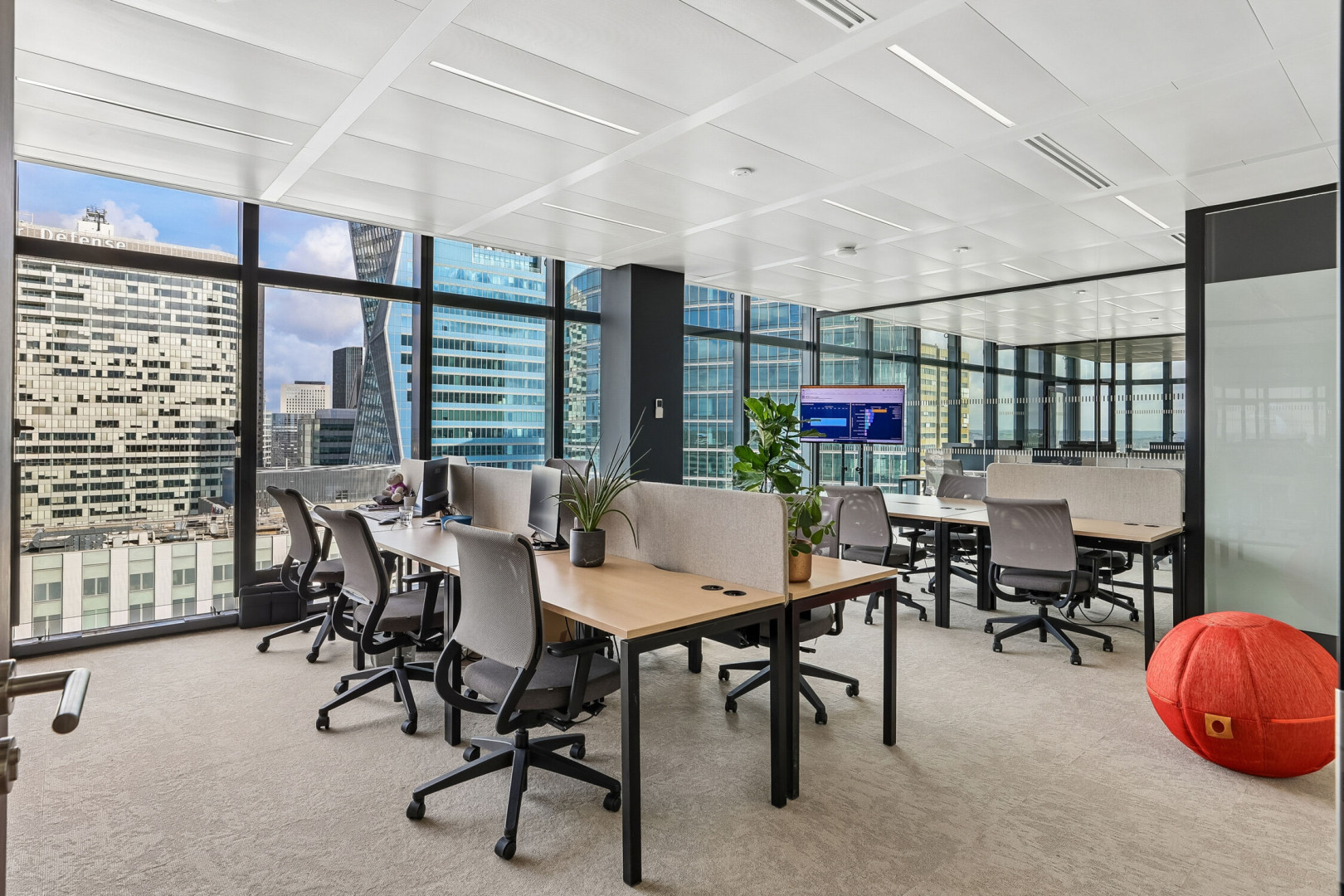 
                                                Location
                                                 Location Bureaux Courbevoie 92400