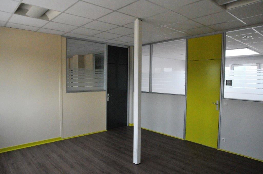 
                                                Location
                                                 Location bureaux divisibles d'une surface de 500 m² proche de Lyon