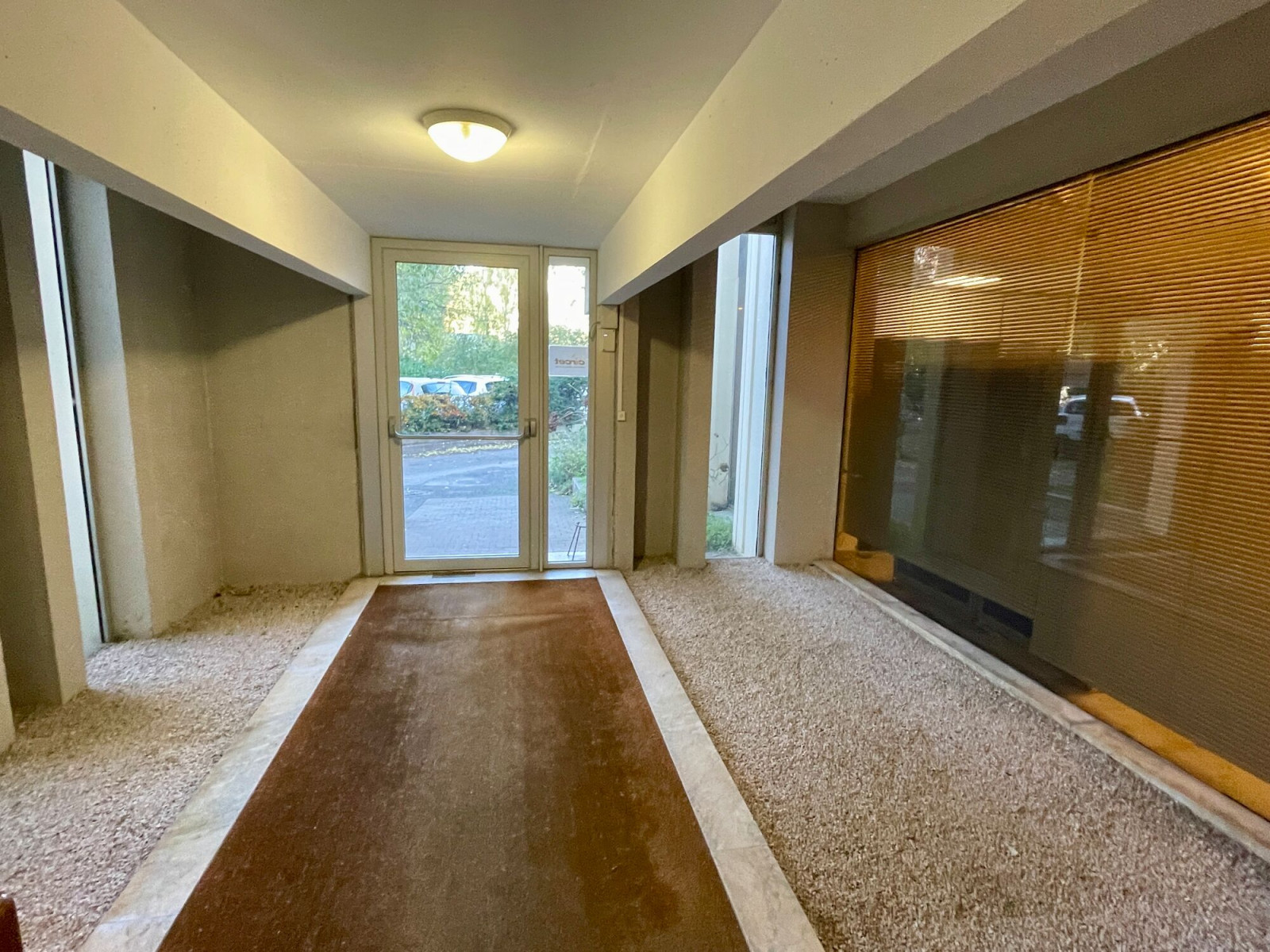 
                                                Location
                                                 Location Bureaux Gémenos 13420