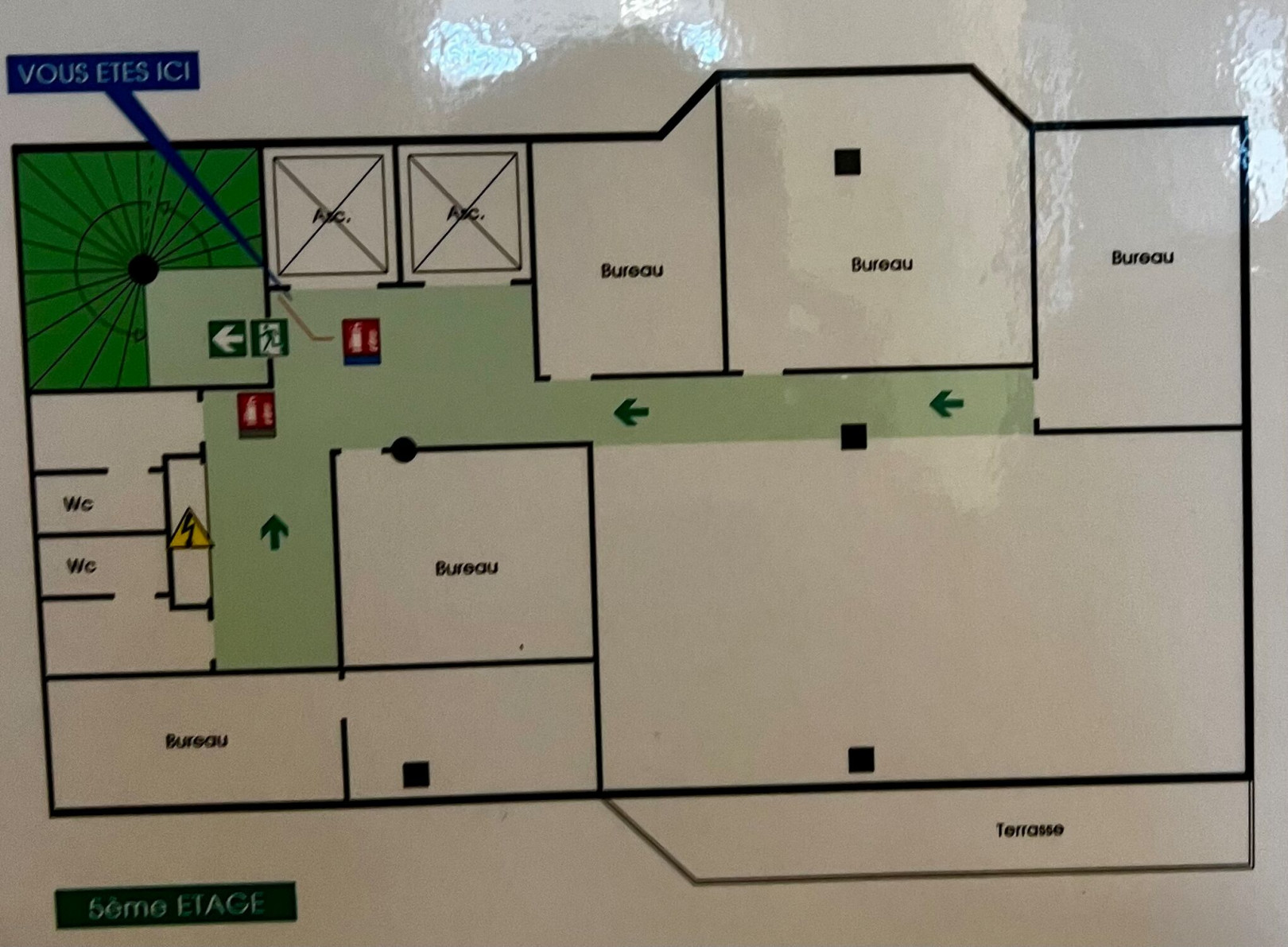 
                                                Location
                                                 Location Bureaux Levallois-Perret 92300