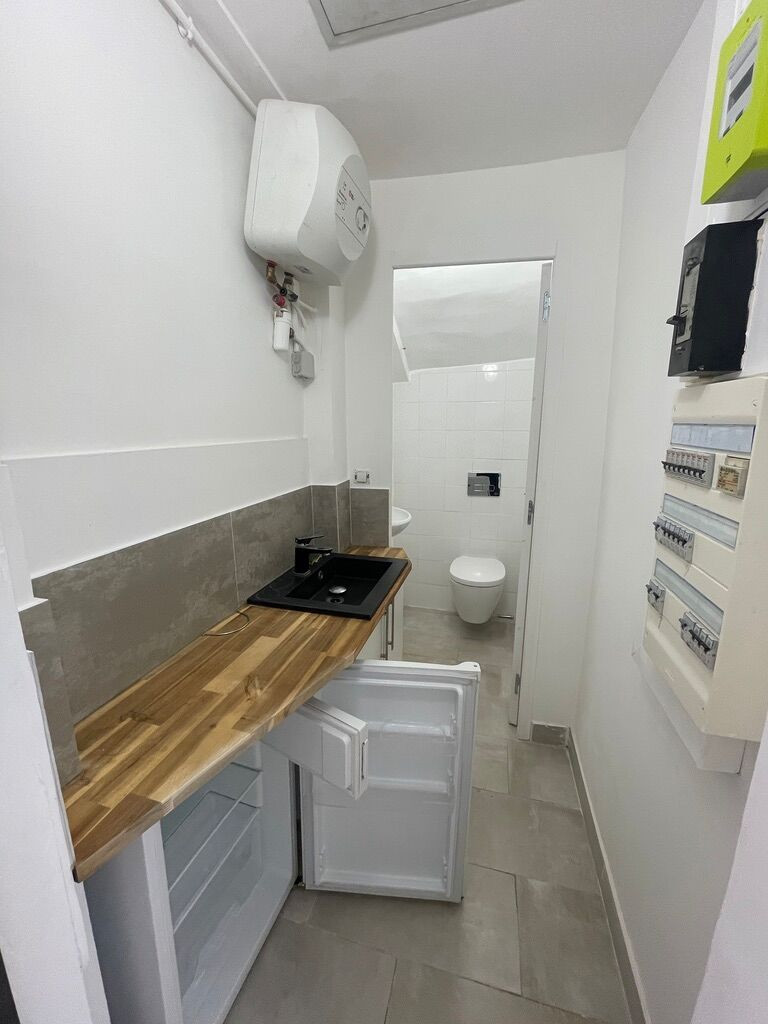 
                                                Location
                                                 Location Bureaux Marseille 13001