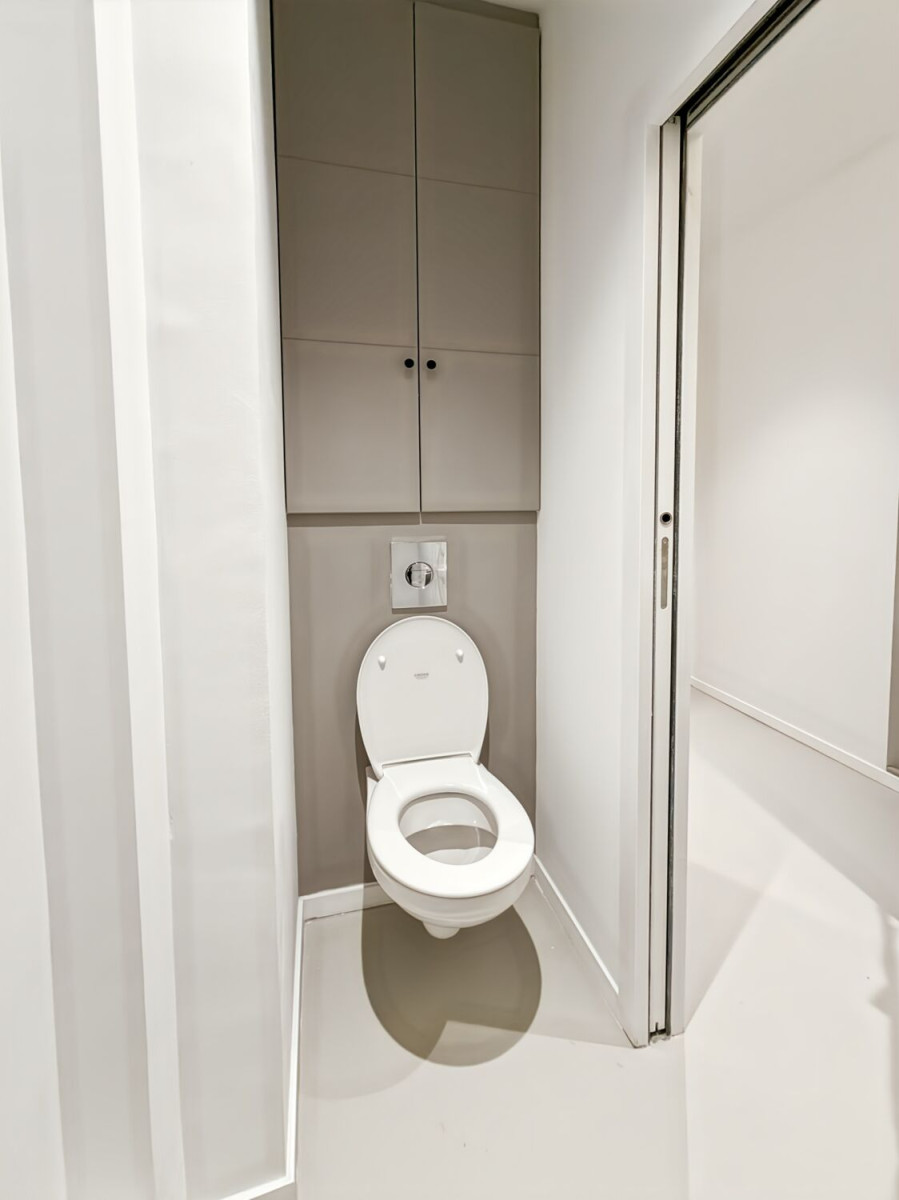 
                                                Location
                                                 Location Bureaux Marseille 13001