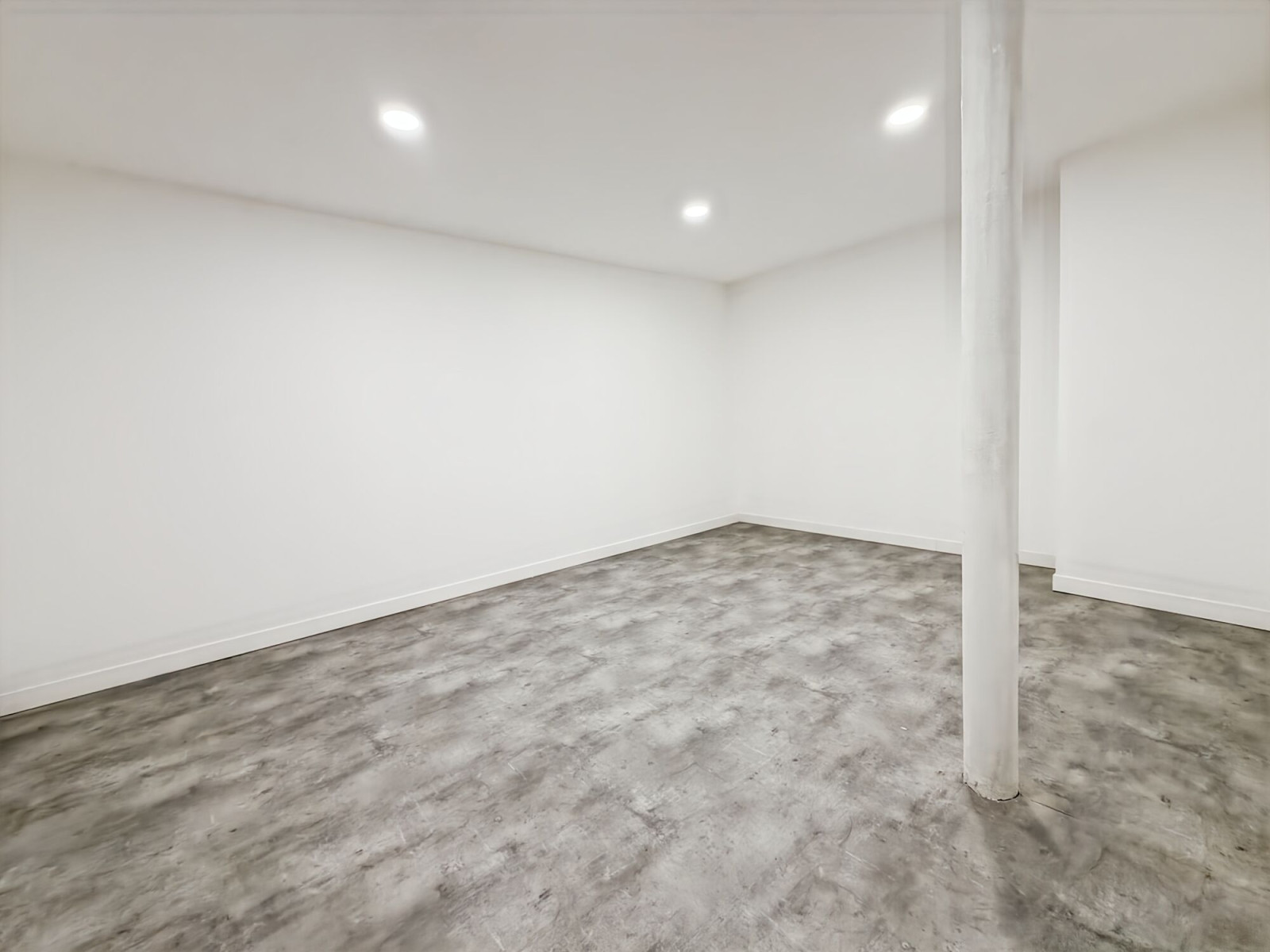 
                                                Location
                                                 Location Bureaux Marseille 13001