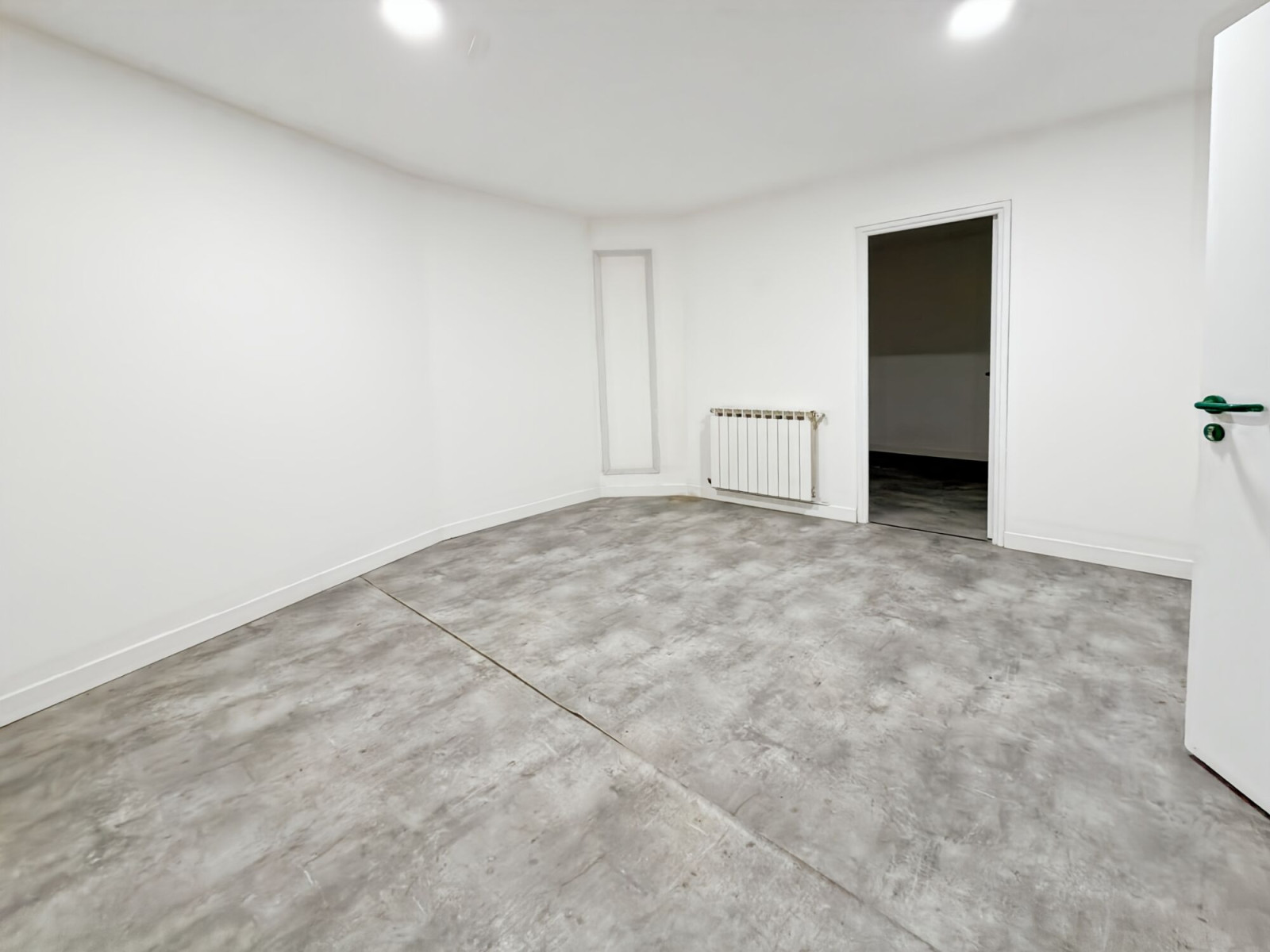 
                                                Location
                                                 Location Bureaux Marseille 13001