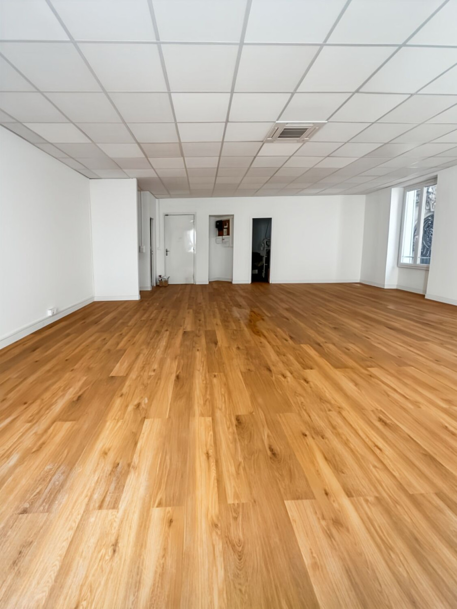 
                                                Location
                                                 Location Bureaux Marseille 13001