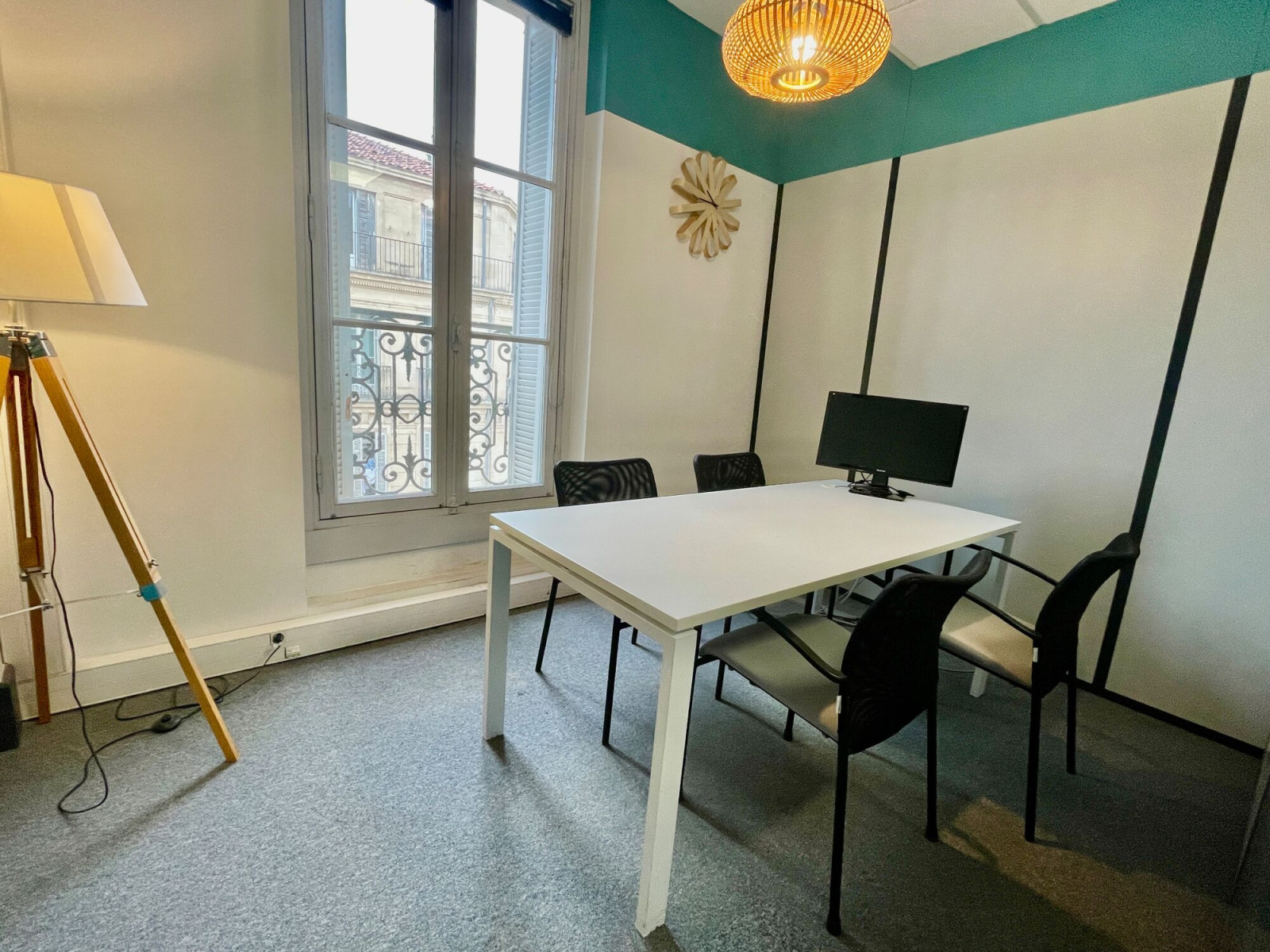
                                                Location
                                                 Location Bureaux Marseille 13002