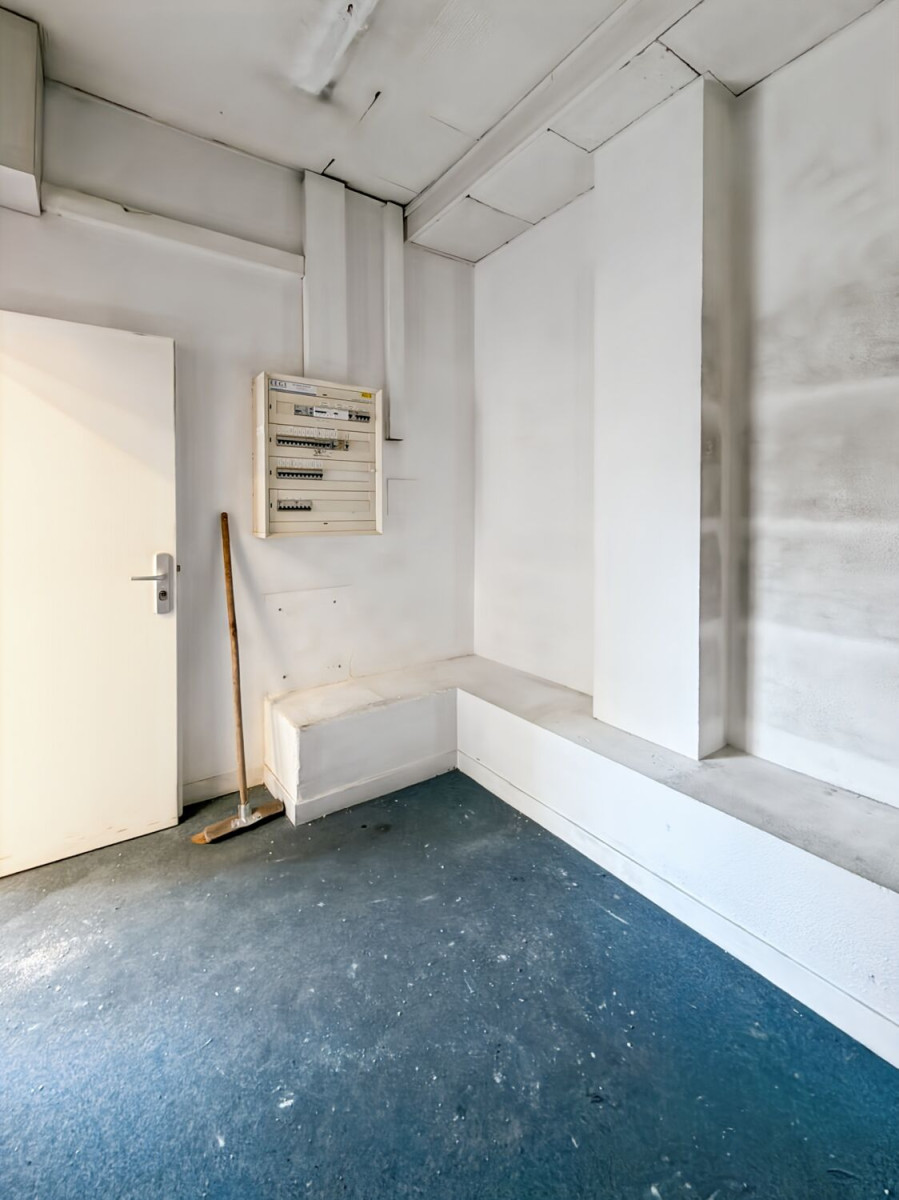 
                                                Location
                                                 Location Entrepôts / Locaux d’activités Marseille 13005