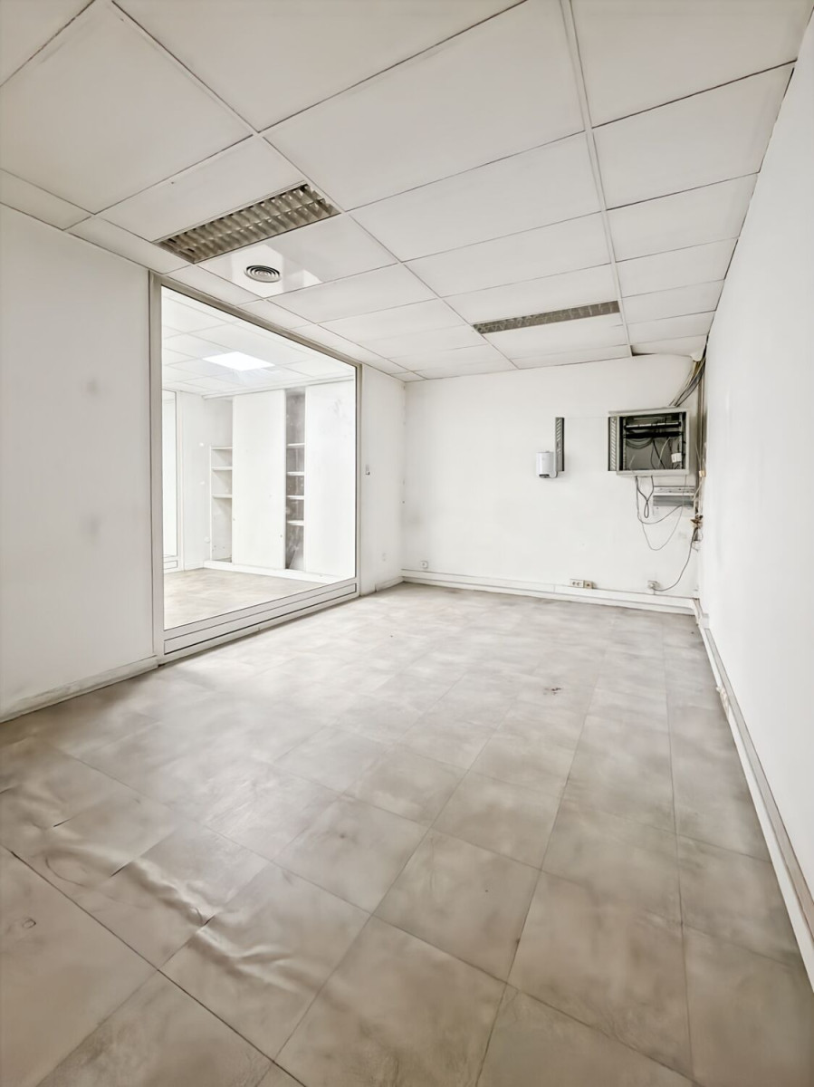 
                                                Location
                                                 Location Entrepôts / Locaux d’activités Marseille 13005