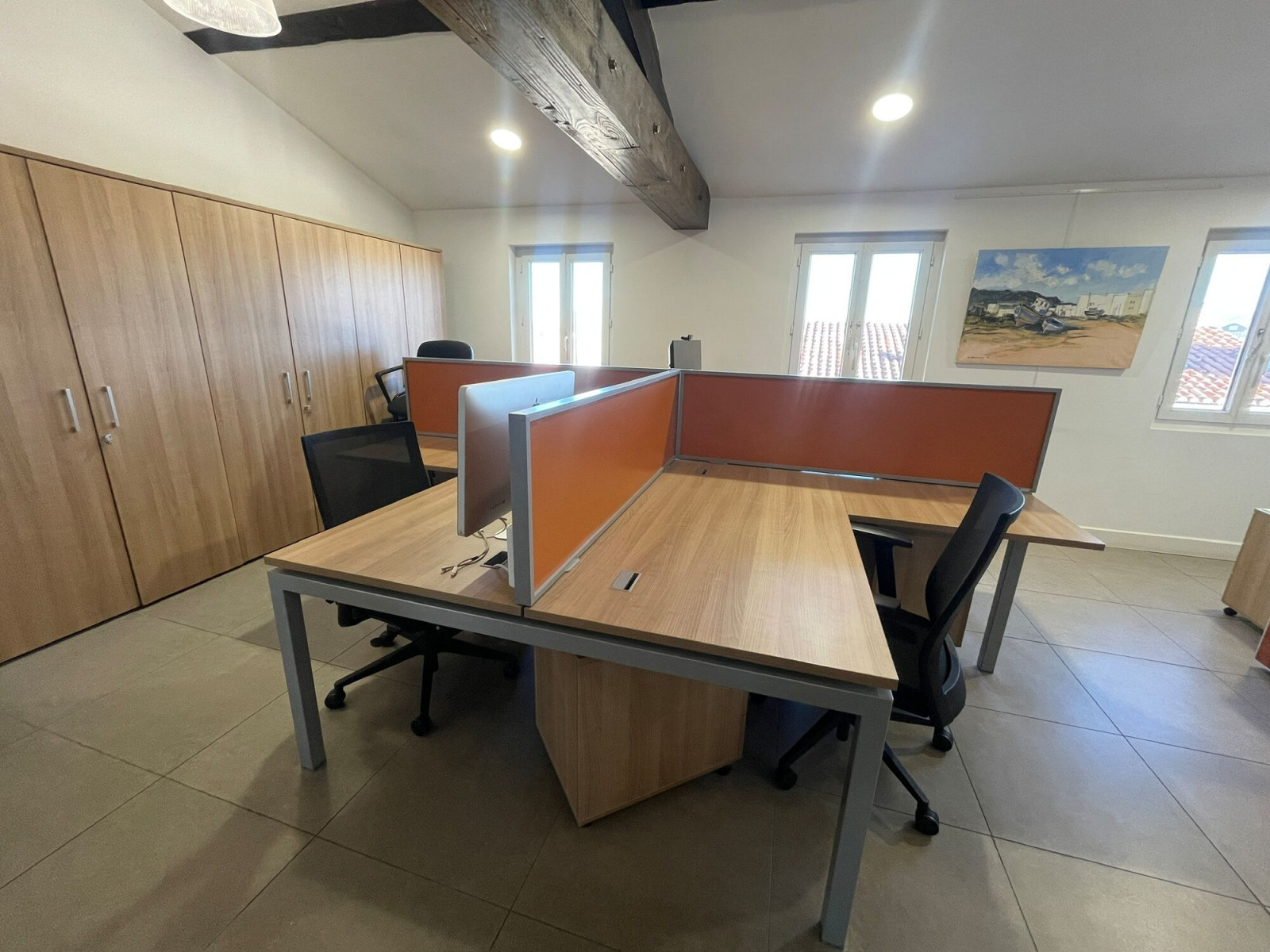 
                                                Location
                                                 Location Bureaux Marseille 13006