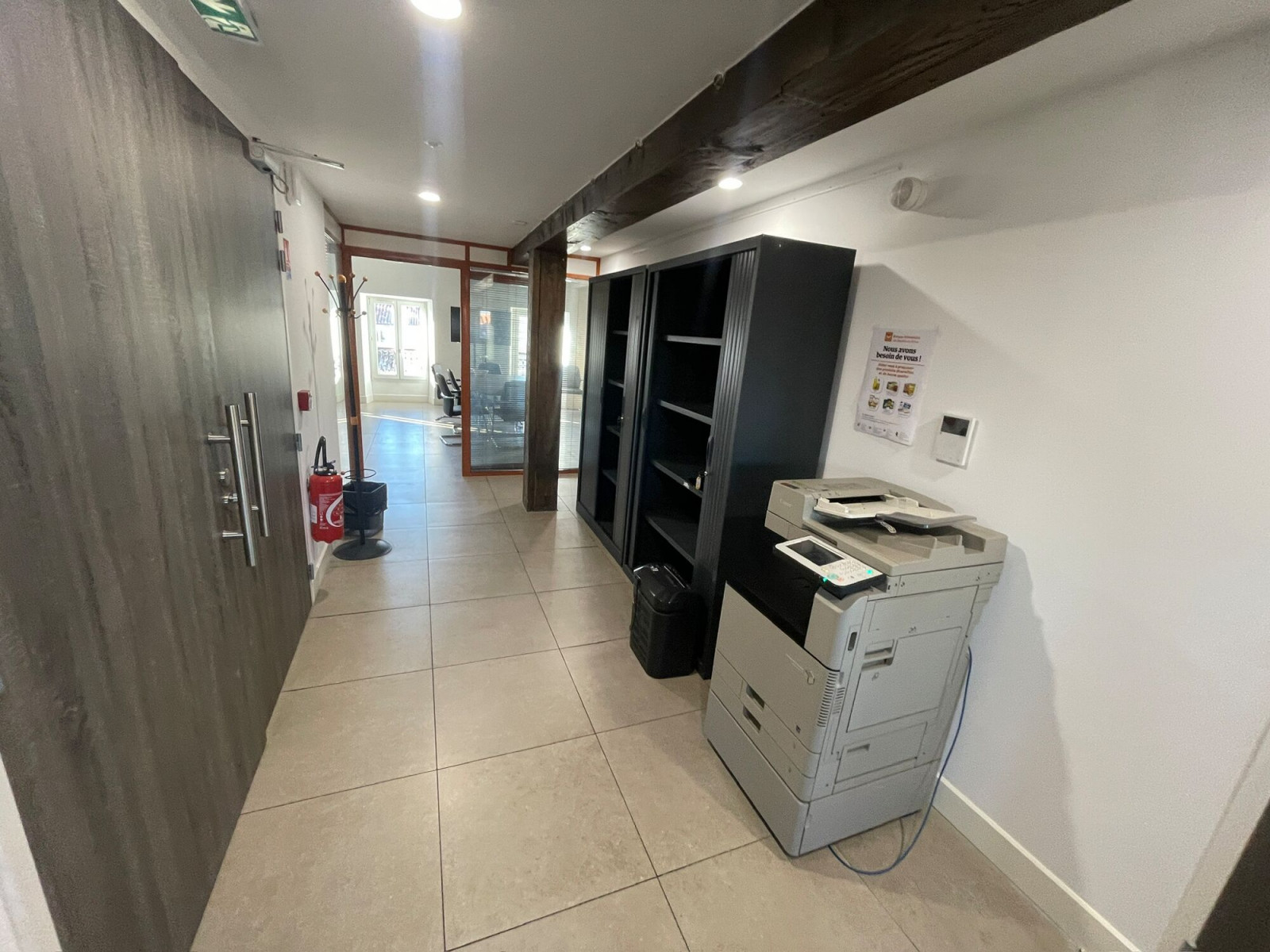 
                                                Location
                                                 Location Bureaux Marseille 13006