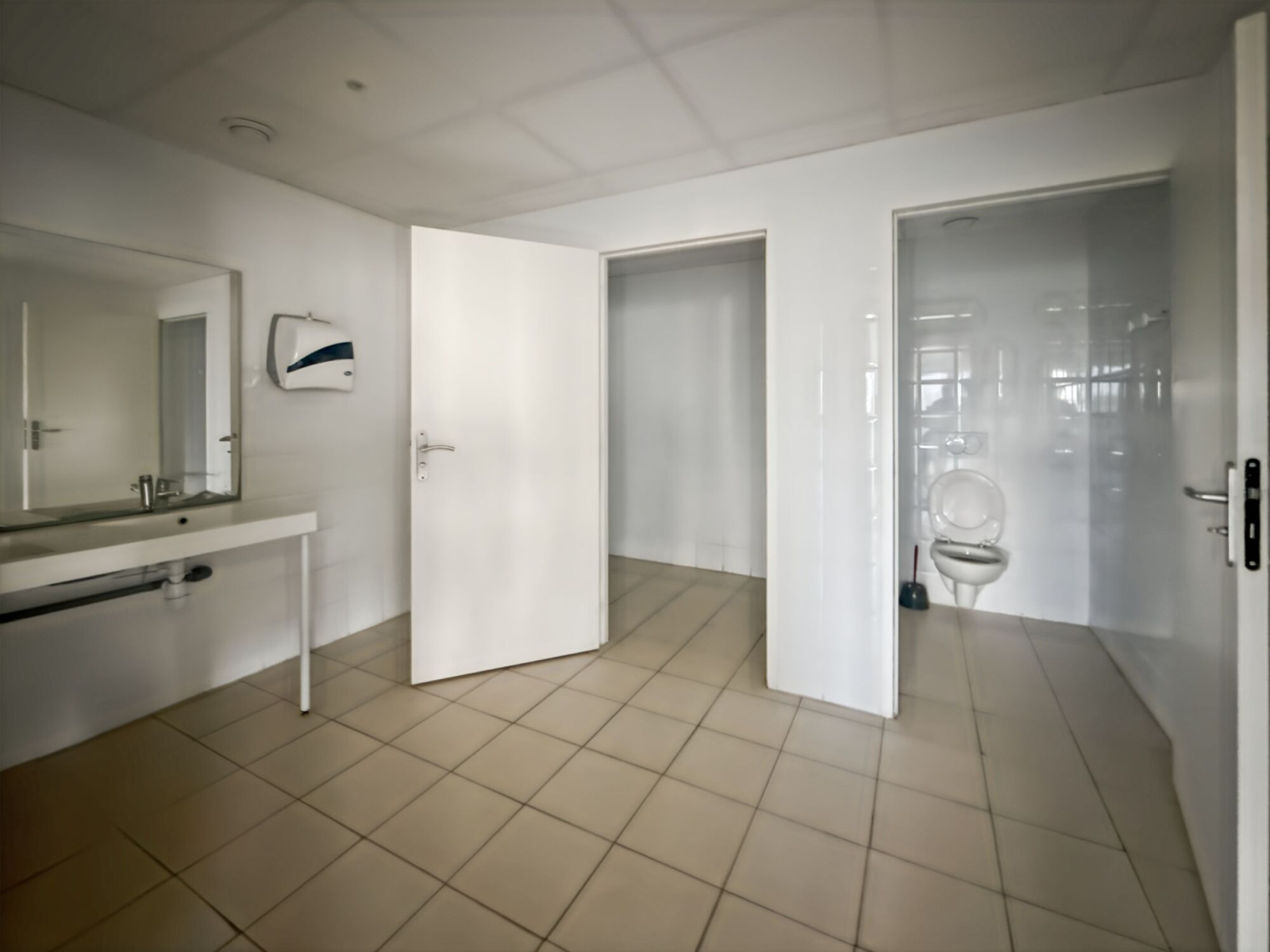 
                                                Location
                                                 Location Bureaux Marseille 13008