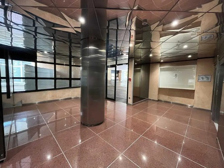 
                                                Location
                                                 Location Bureaux Marseille 13008