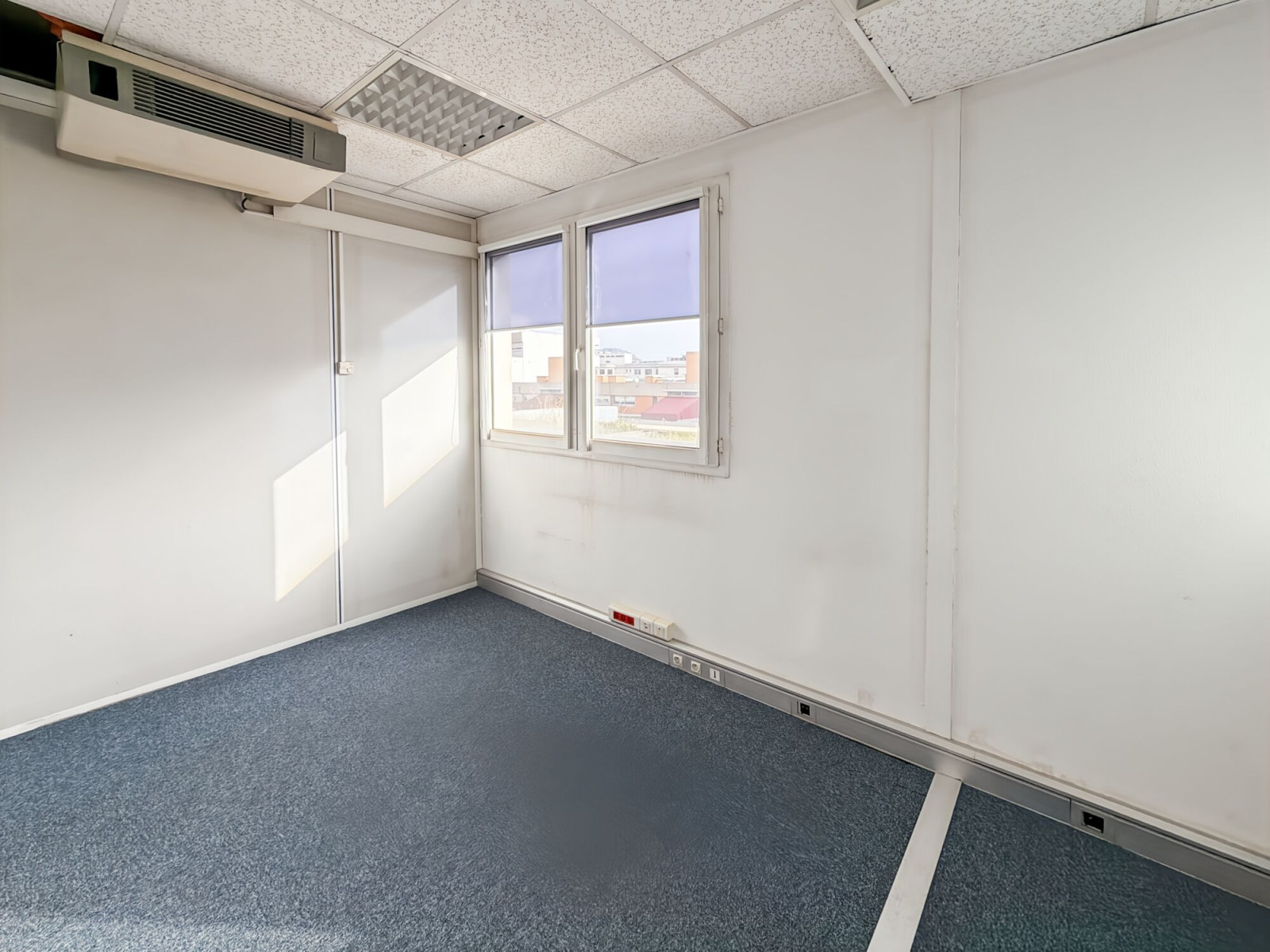
                                                Location
                                                 Location Bureaux Marseille 13008