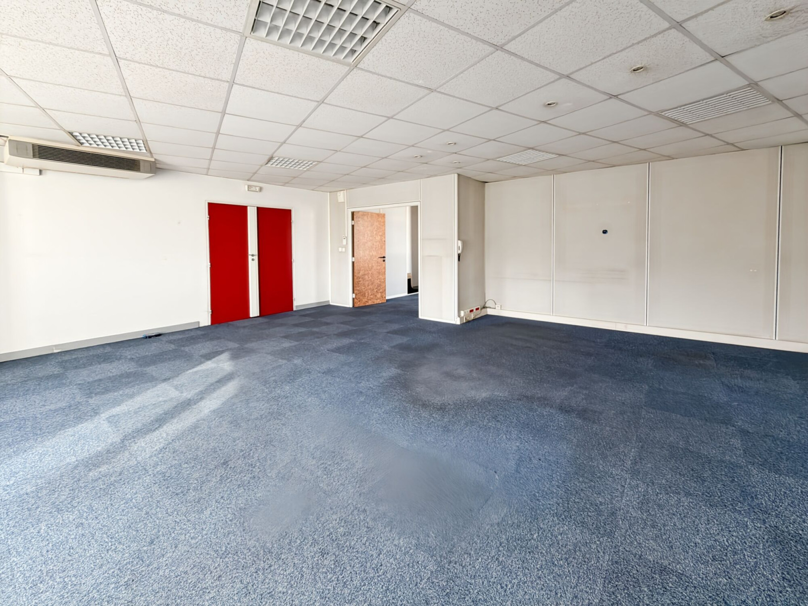 
                                                Location
                                                 Location Bureaux Marseille 13008