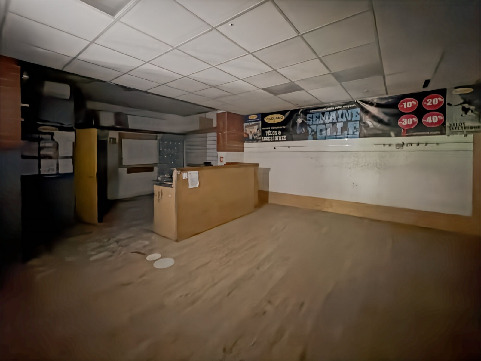 
                                                Location
                                                 Location Bureaux Marseille 13008