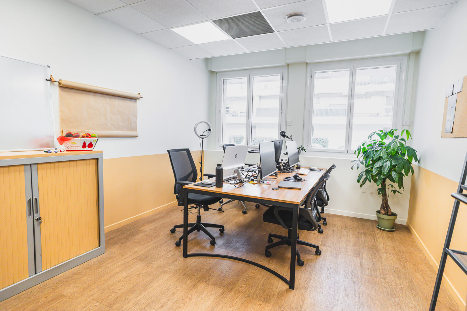 
                                                Location
                                                 Location Bureaux Marseille 13008