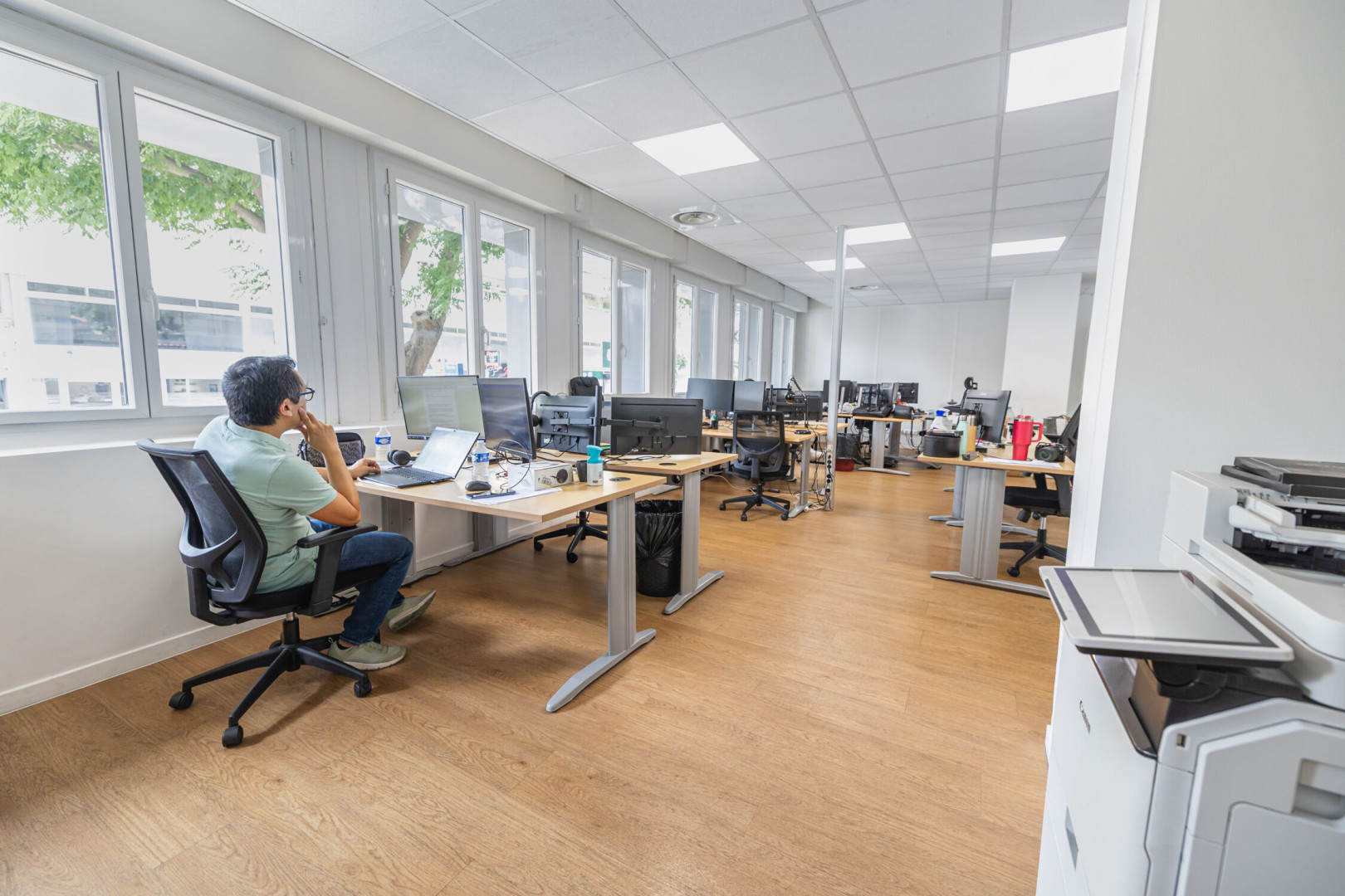 
                                                Location
                                                 Location Bureaux Marseille 13008