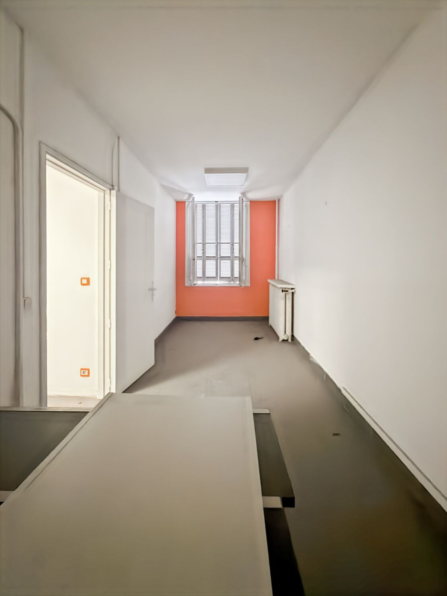 
                                                Location
                                                 Location Bureaux Marseille 13008