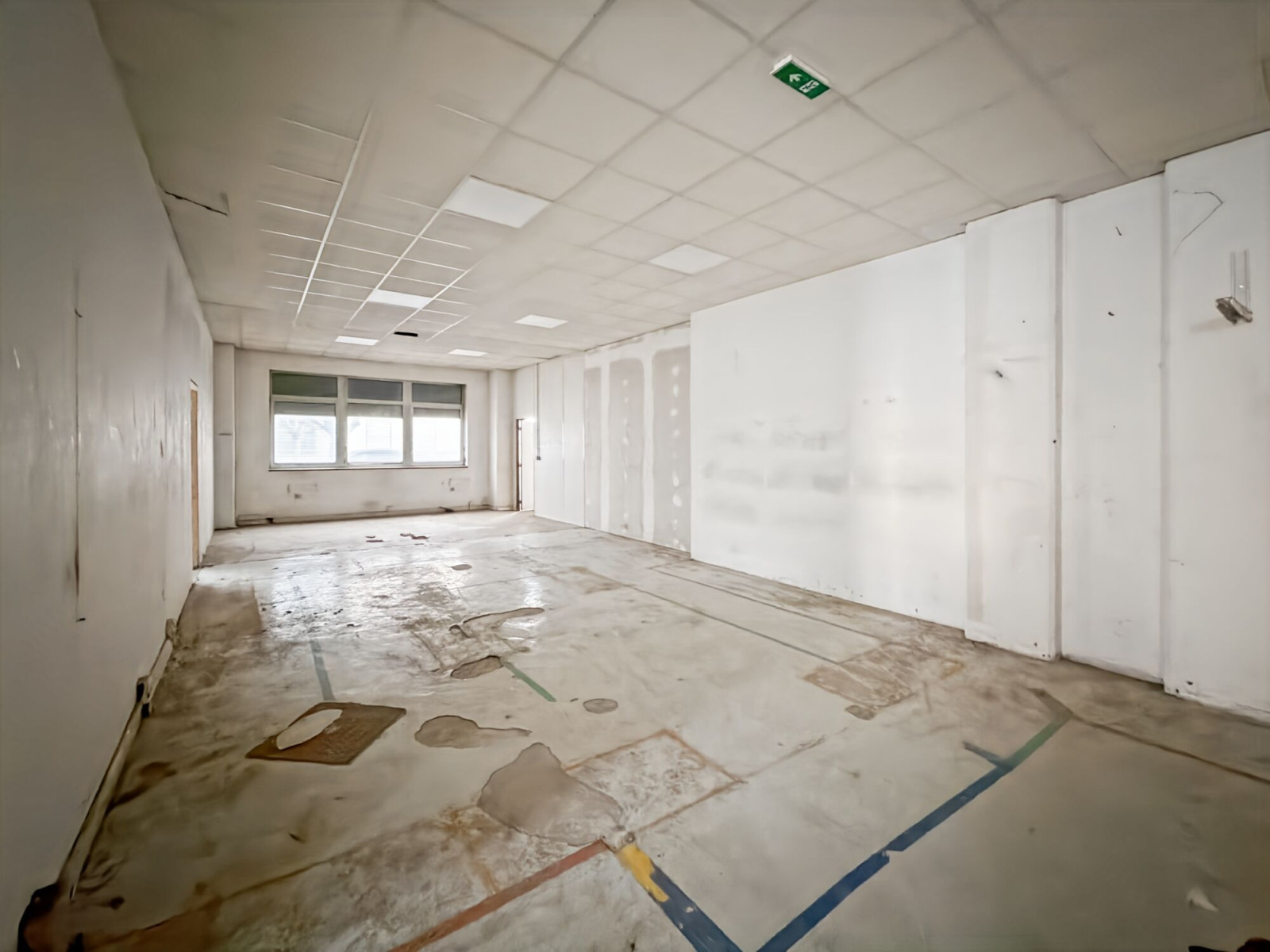 
                                                Location
                                                 Location Bureaux Marseille 13010