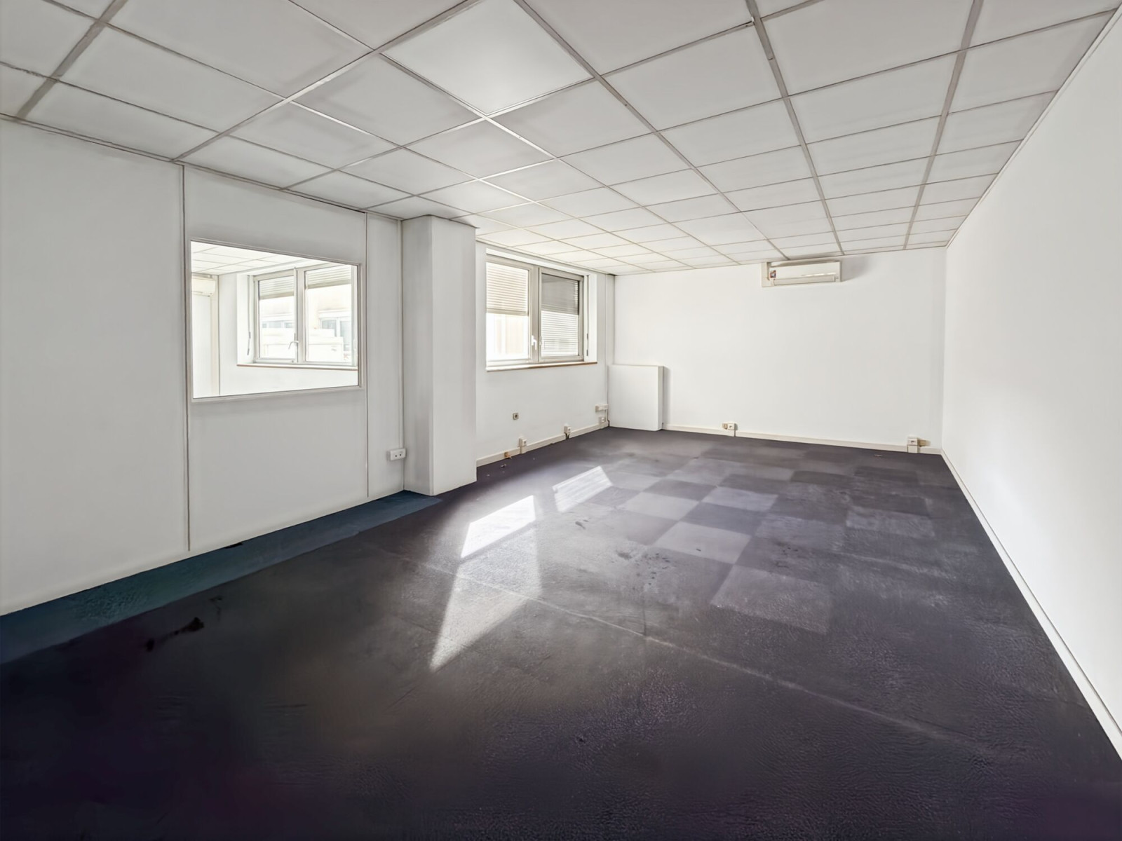 
                                                Location
                                                 Location Bureaux Marseille 13010