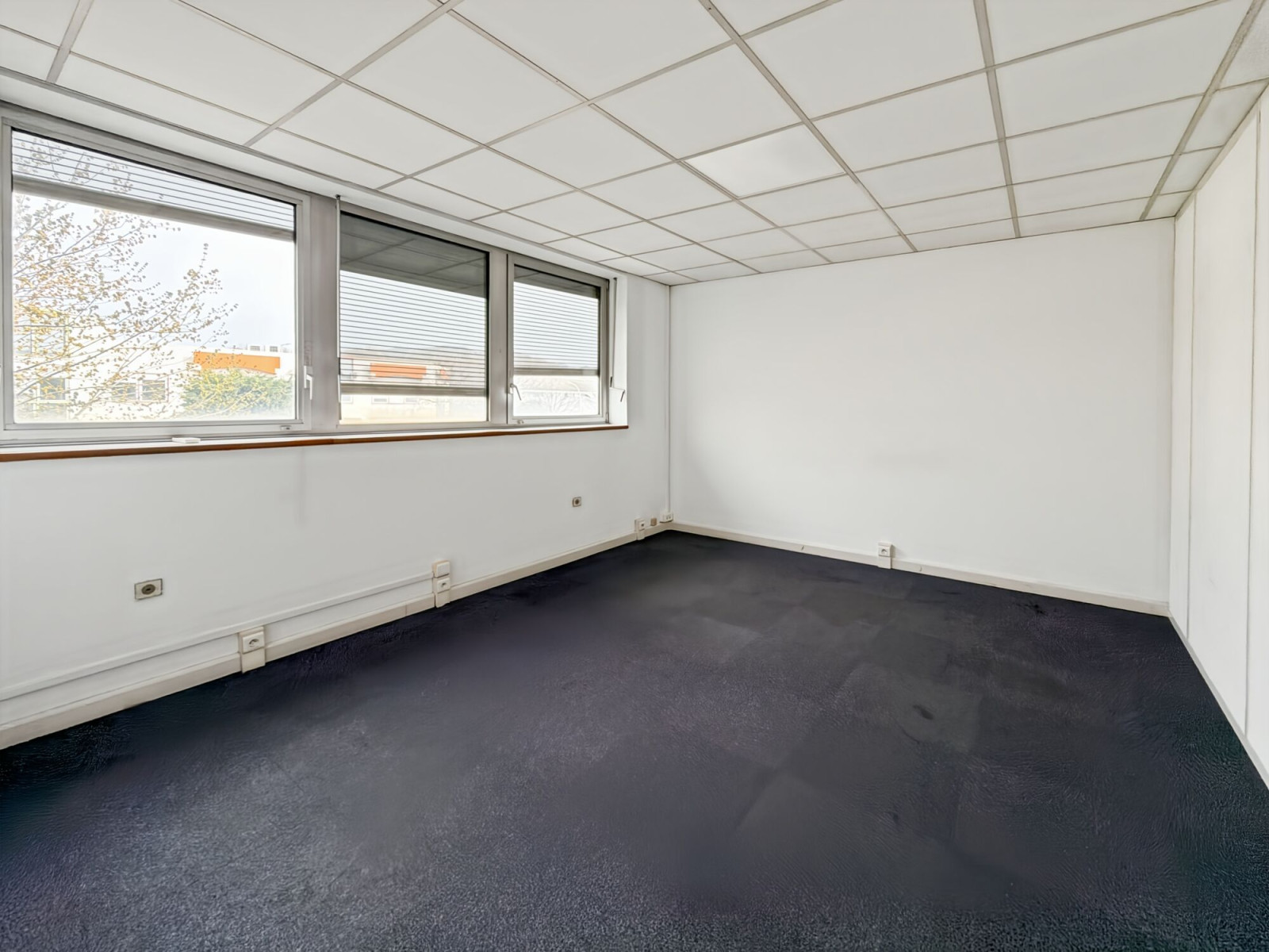 
                                                Location
                                                 Location Bureaux Marseille 13010