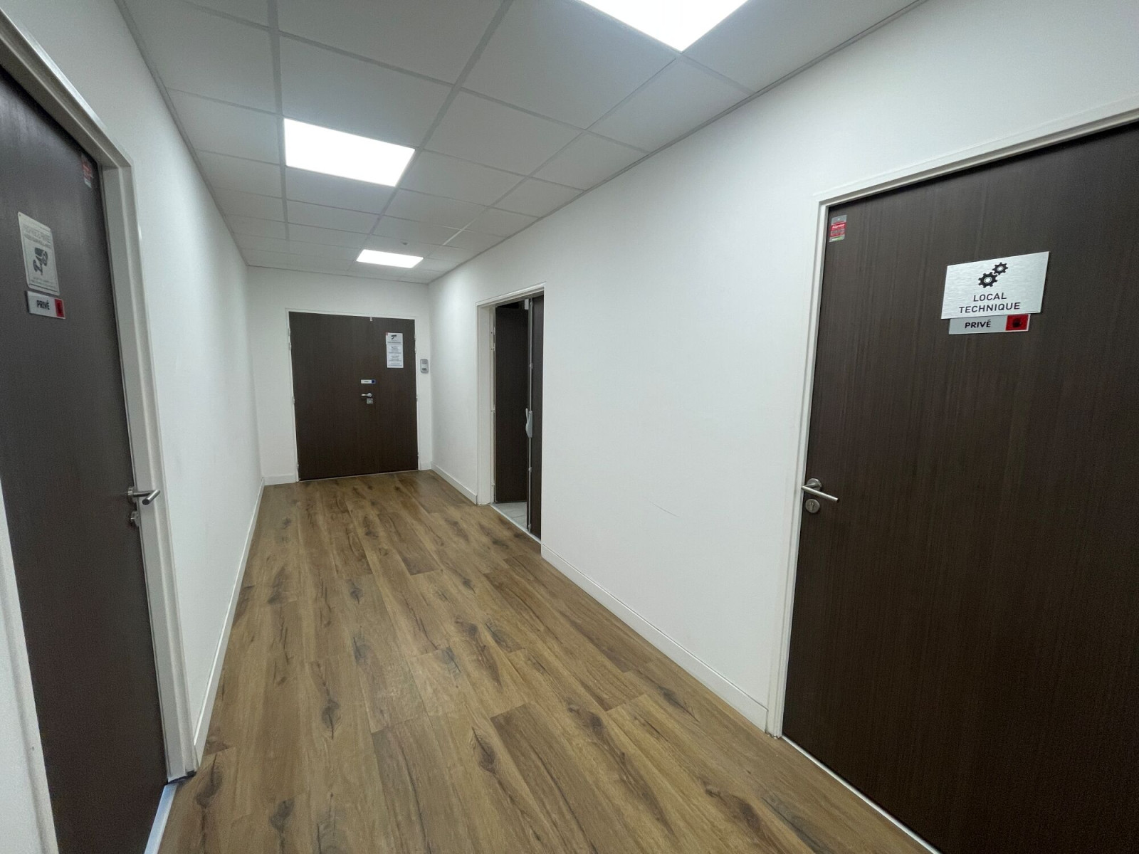 
                                                Location
                                                 Location Bureaux Marseille 13011