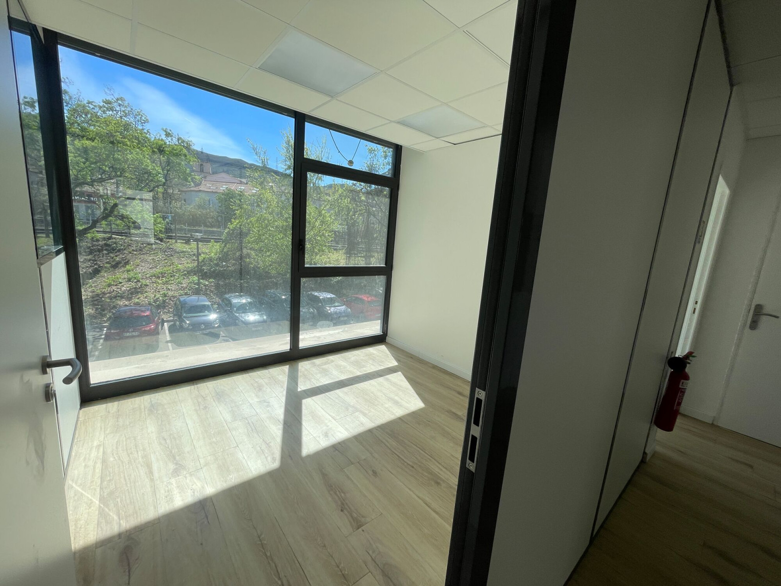 
                                                Location
                                                 Location Bureaux Marseille 13011