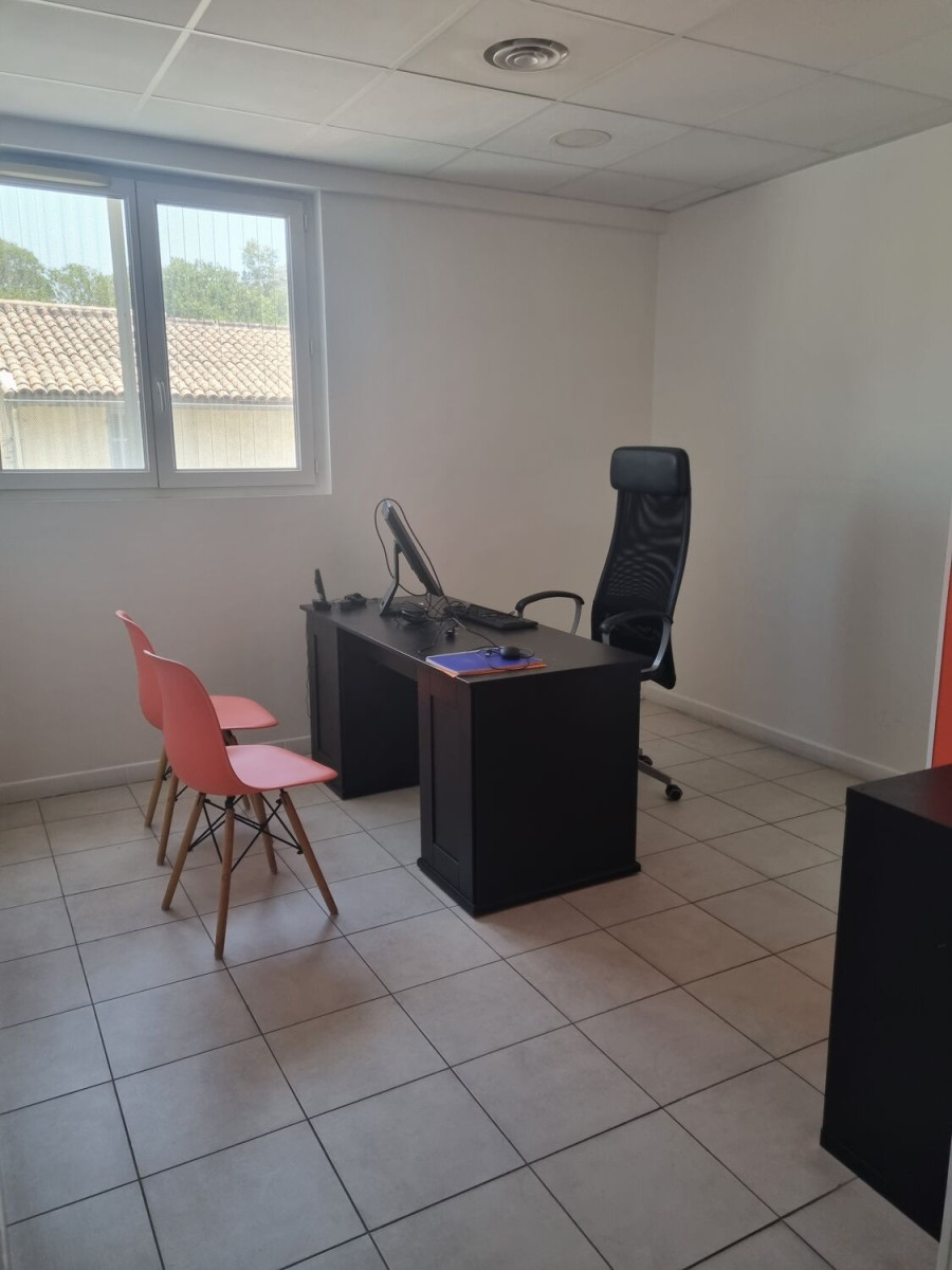 
                                                Location
                                                 Location Bureaux Marseille 13012