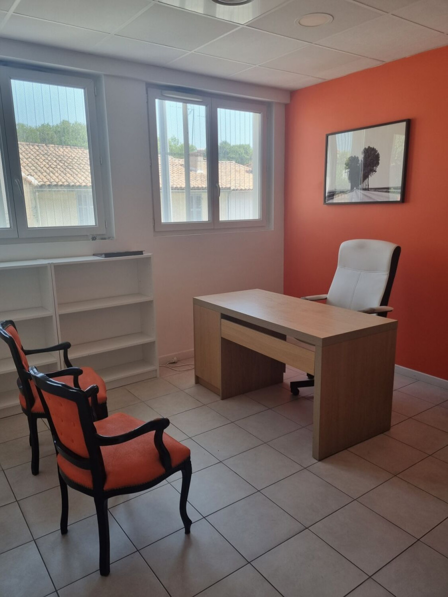 
                                                Location
                                                 Location Bureaux Marseille 13012