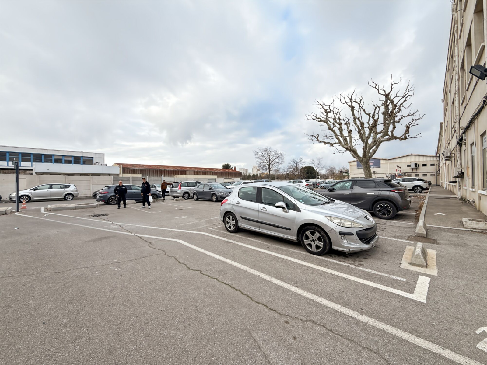 
                                                Location
                                                 Location Bureaux Marseille 13014