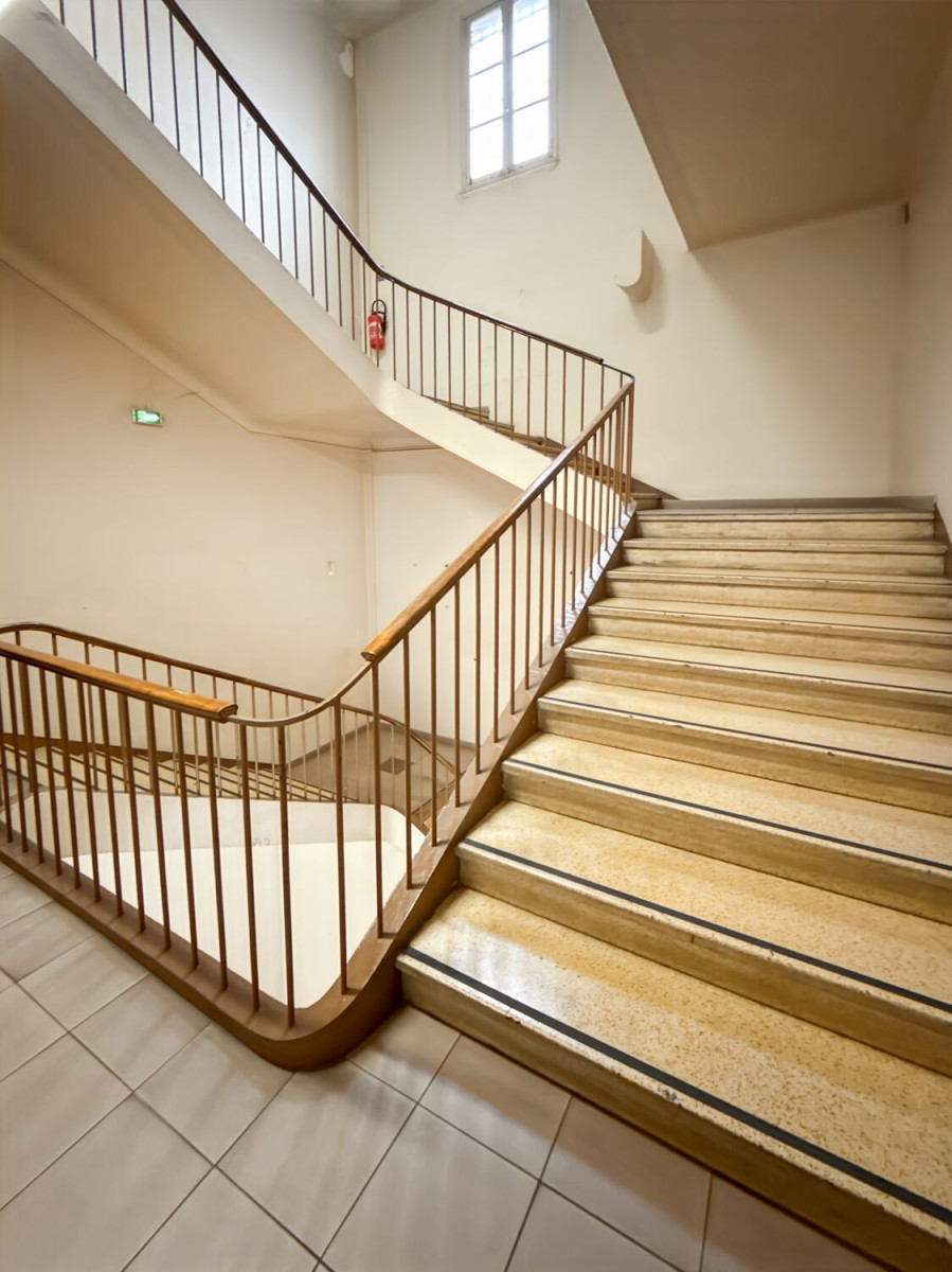 
                                                Location
                                                 Location Bureaux Marseille 13014