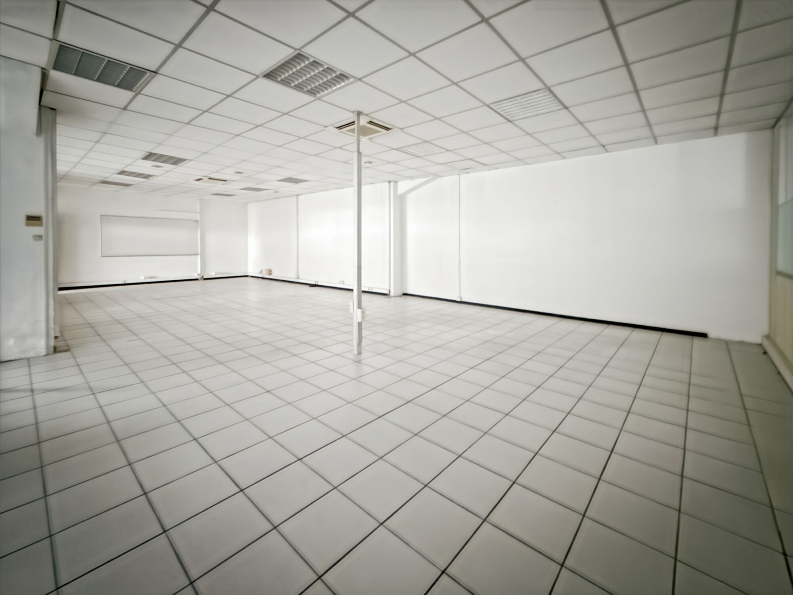 
                                                Location
                                                 Location Bureaux Marseille 13014