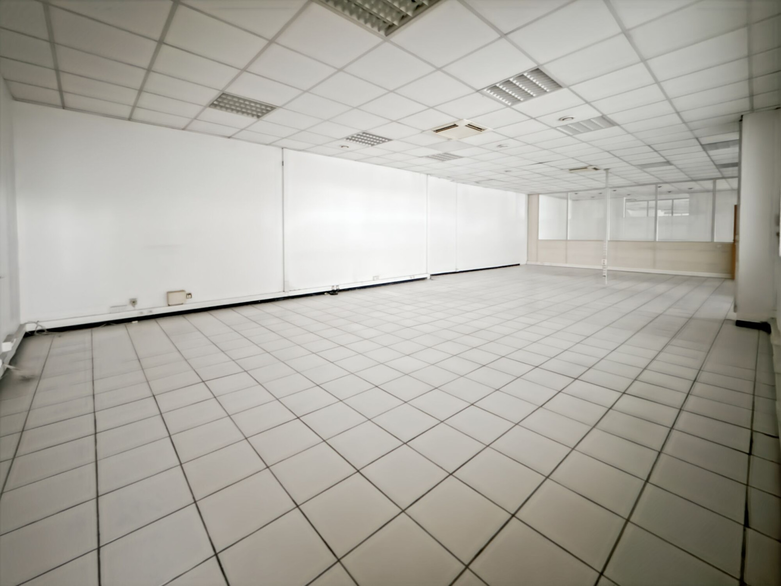 
                                                Location
                                                 Location Bureaux Marseille 13014