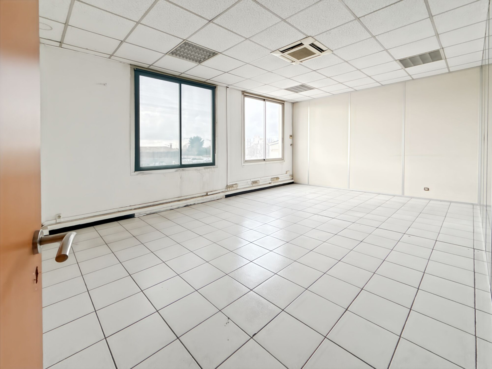 
                                                Location
                                                 Location Bureaux Marseille 13014
