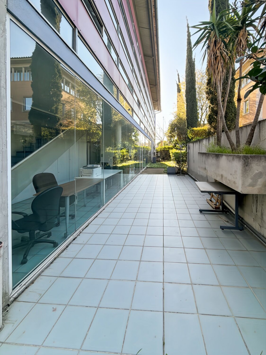 
                                                Location
                                                 Location Bureaux Marseille 13016