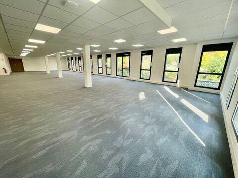 
                                                Location
                                                 Location Bureaux Meyreuil 13590