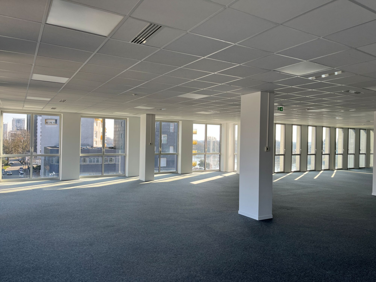 
                                                Location
                                                 Location Bureaux Nantes 44000